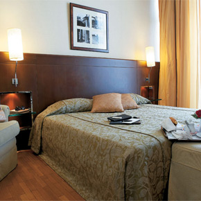 Luxury Hotels in Athens
