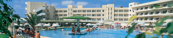 Aloe's Hotel Exterior Pool