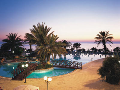 Azia Beach Hotel - Swimmingpool