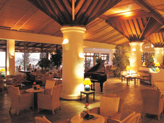 Coral Beach Hotel Cafe Bar