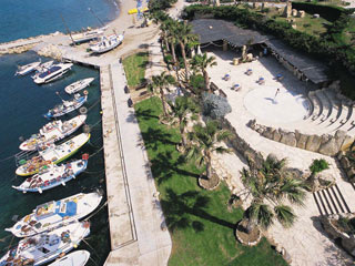 Coral Beach Hotel Marina