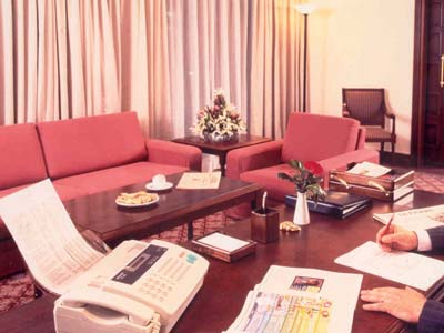 Hilton Park Nicosia-Presidential Suite,working desk