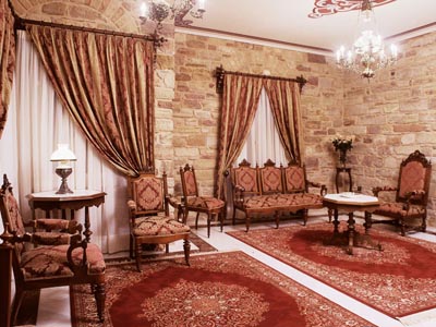 Argentikon Luxury Suites - Castello Living Room