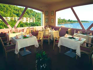 Sea Garden Hotel - Restaurant