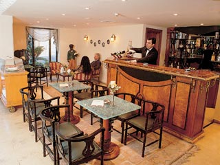 Arcadia Hotel - Lobby Bar-Cafe