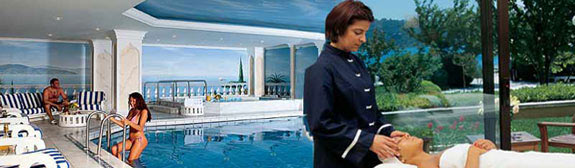Ciragan Palace Hotel Kempinski Indoor Pool & Spa