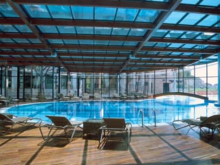 Cornelia De Luxe Resort Indoor Swimming Pool