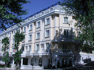 Eresin Hotel Front View