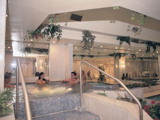KoruMar Hotel - Interior Pool