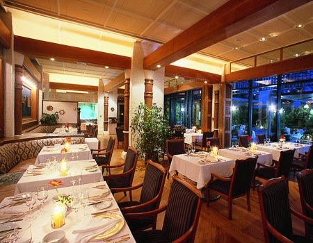 Sheraton Voyager - Maritime Restaurant