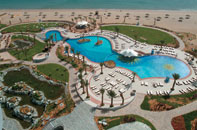 Le Meridien Al Aqah Beach Resort Fujairah - Swimmingpool's View
